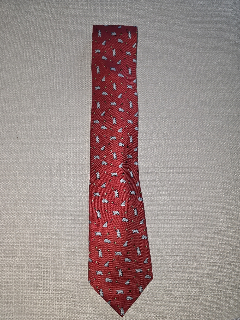HERMÈS Men's Red Silk Tie Bunny Print